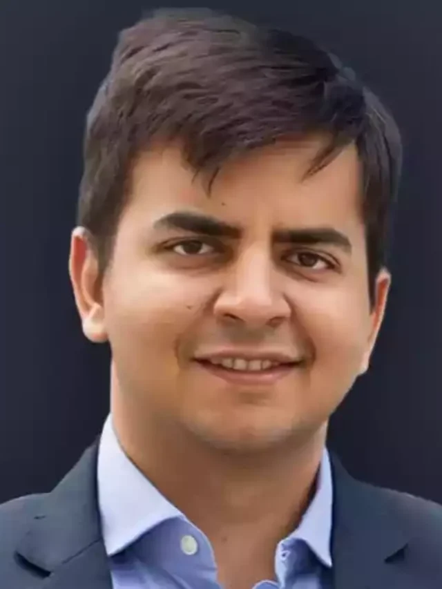 हम और इलेक्ट्रिक विहकल में एक ही चीज़ कामन हैं की यहाँ पे प्रॉफिट बातों में हैं और लॉस खातों में हैं और इन्वेस्टर ख्वाबों में